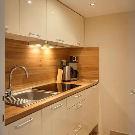 In Near The Sea And Beaches * Porec